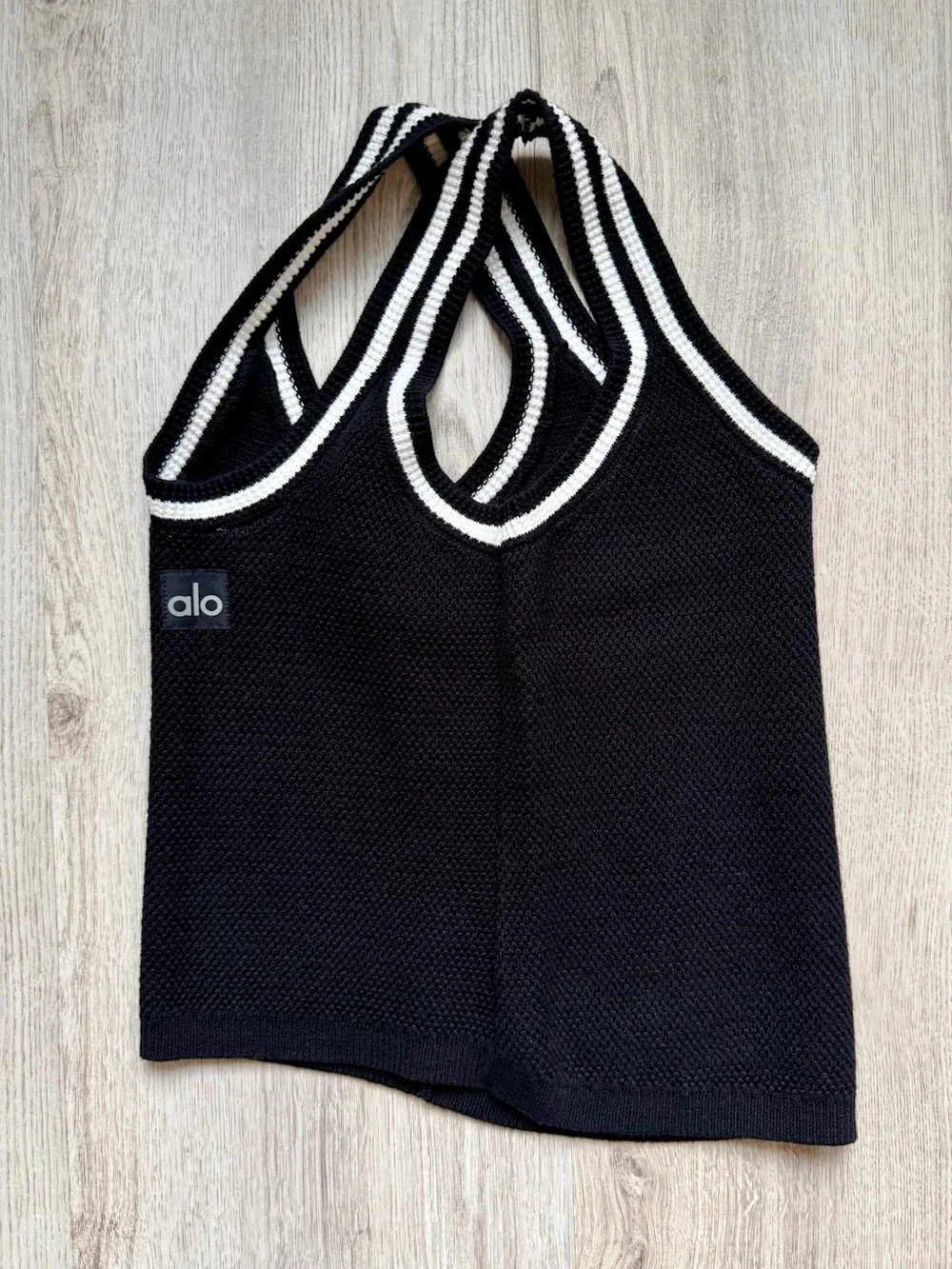 Alo Yoga - Tennis Club Sweater Knit Tank in Black w/ White - Women’s size XS